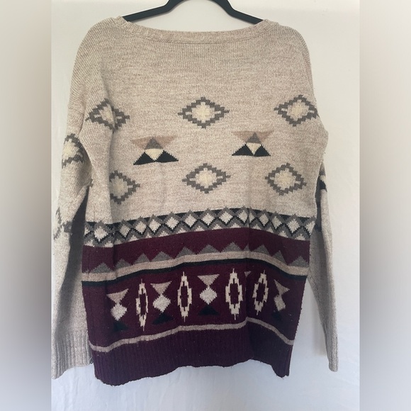 American eagle sweater - Picture 2 of 3